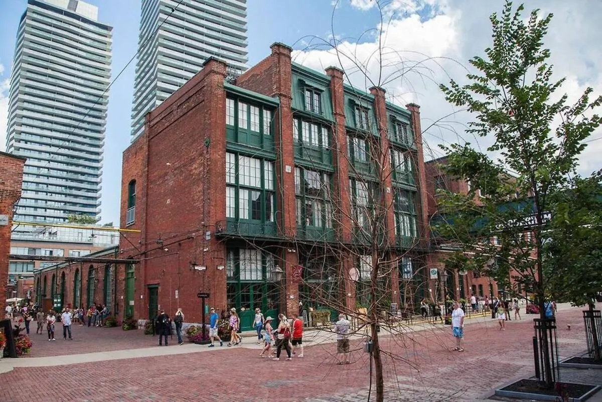 Historic Modern Home In Distillery District Τορόντο 0*,  Καναδάς