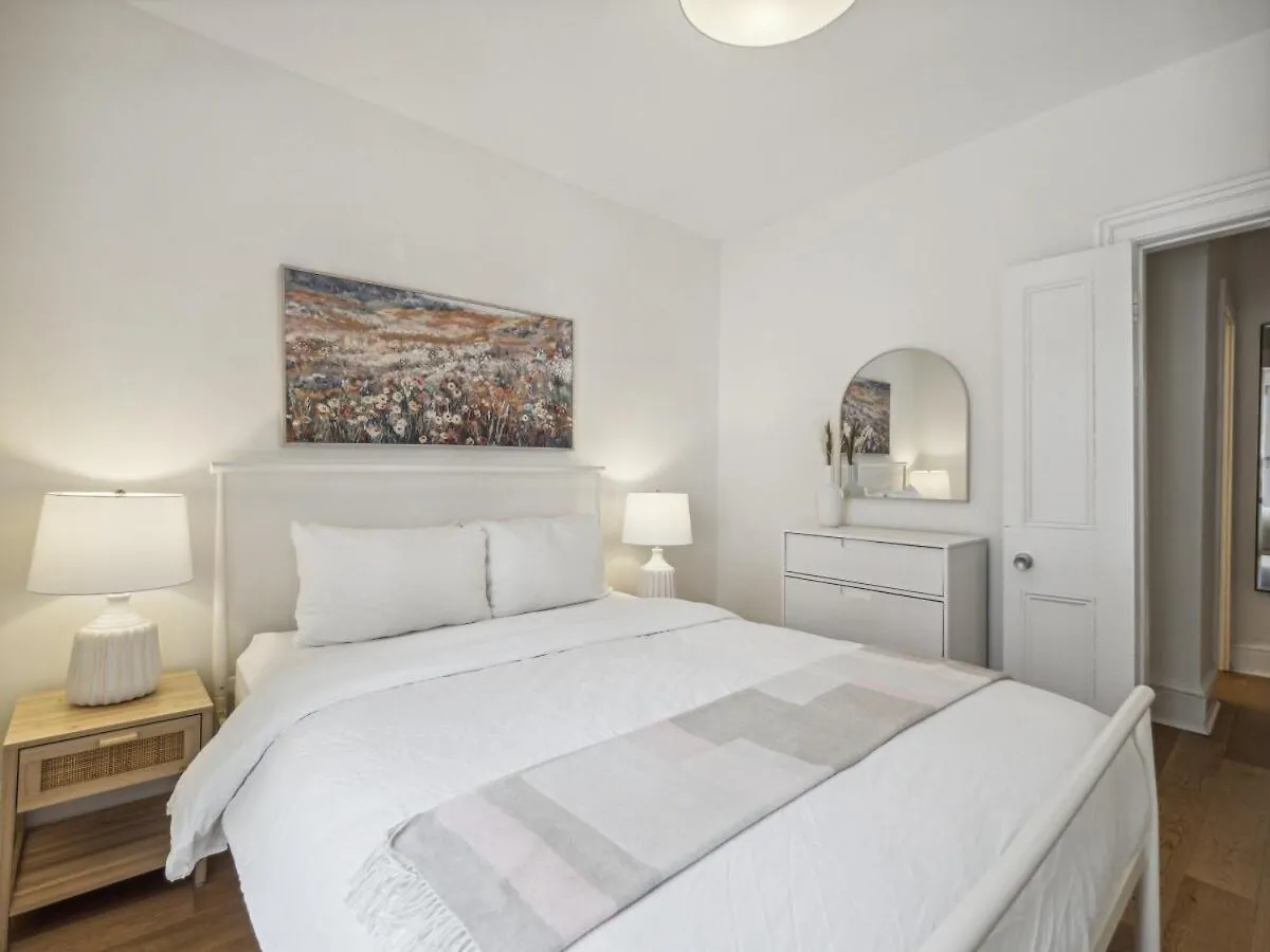 Historic Modern Home In Distillery District Toronto